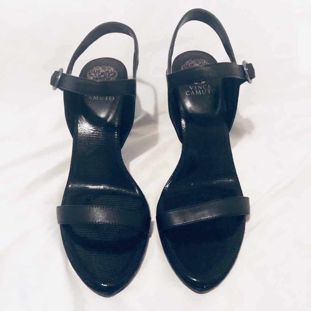 ❤️ Vince Camuto Lynona Sandals